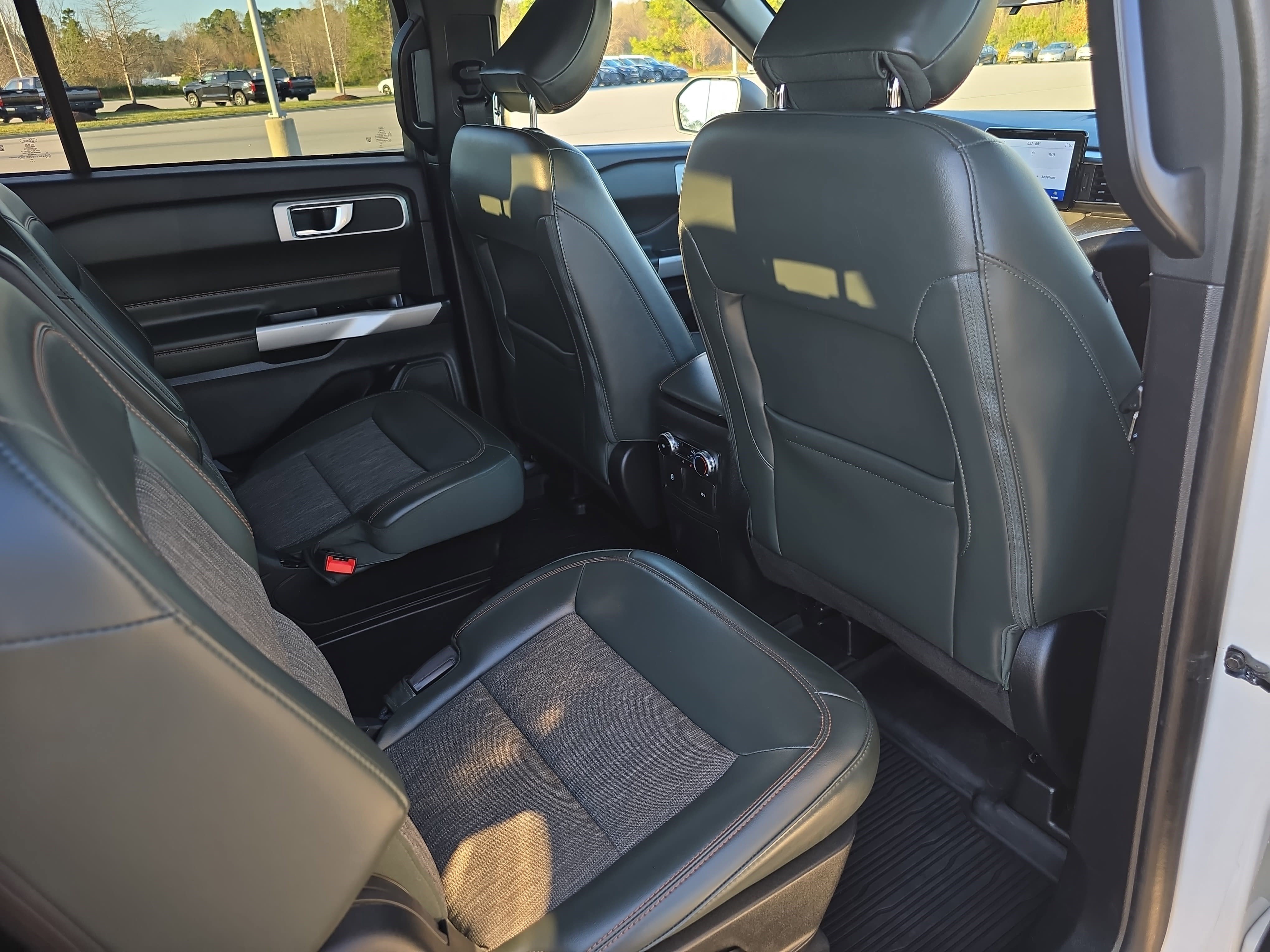 Used 2023 Ford Explorer Timberline image 11