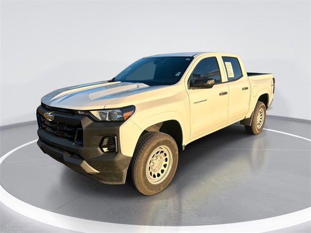 Used 2025 Chevrolet Colorado W/T w/ Advanced Trailering Package