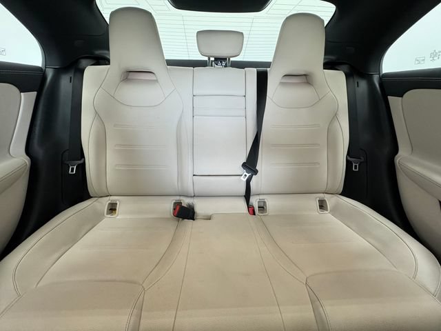 Used 2020 Mercedes-Benz CLA 250 image 7