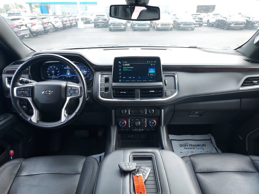 Used 2022 Chevrolet Tahoe Z71 w/ Z71 Off-Road Package AWD/4WD image 15