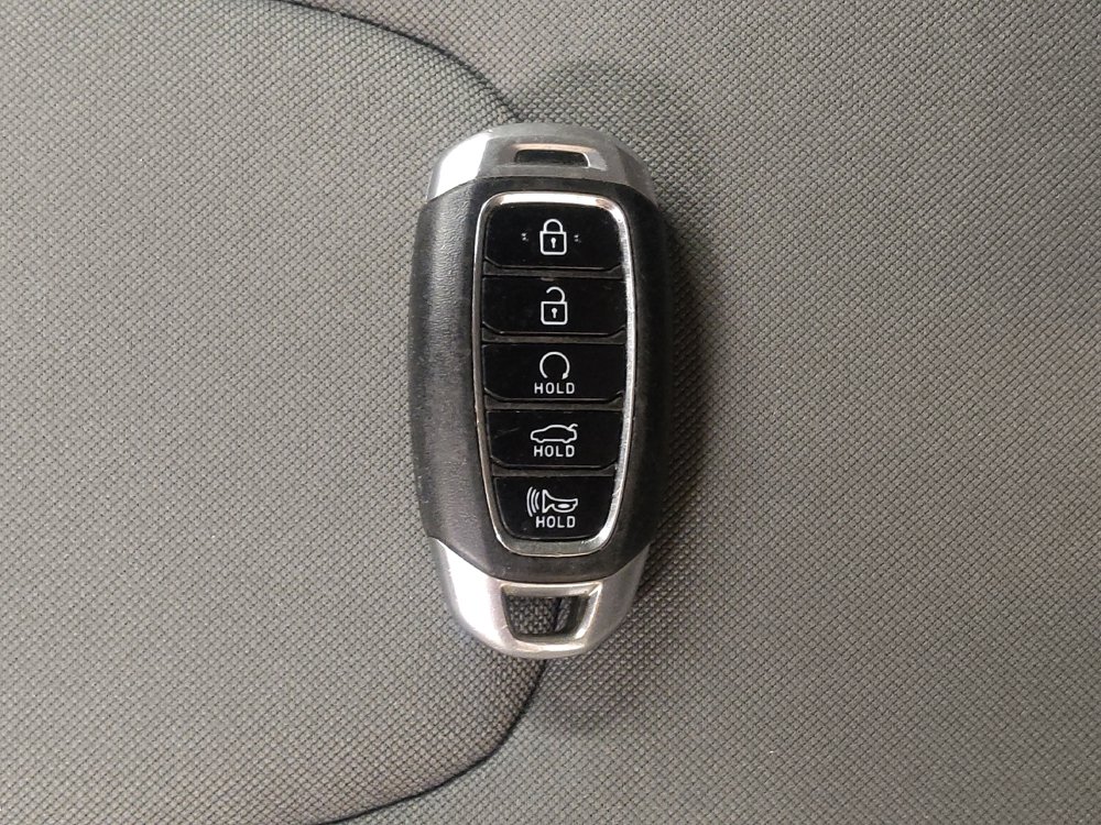 Used 2022 Hyundai Elantra SEL FWD image 32