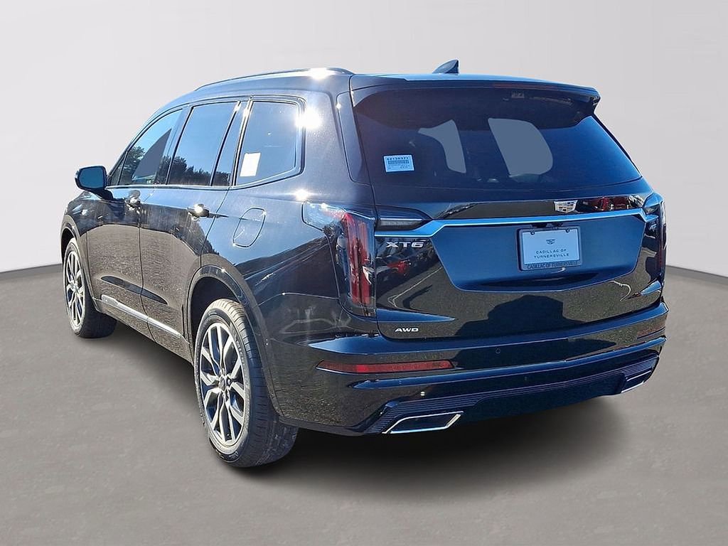 Used 2025 Cadillac XT6 Sport w/ Platinum Package AWD/4WD image 3