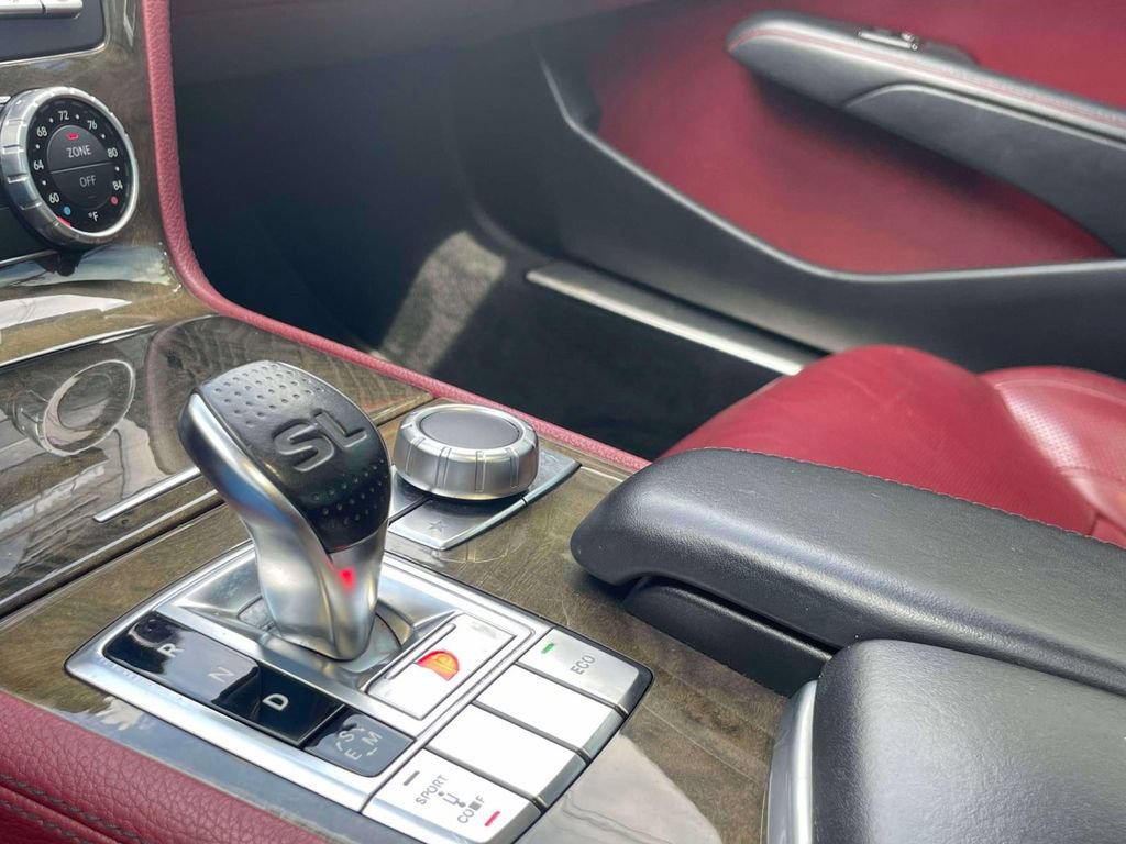 Used 2013 Mercedes-Benz SL 550 w/ Premium Pkg image 26