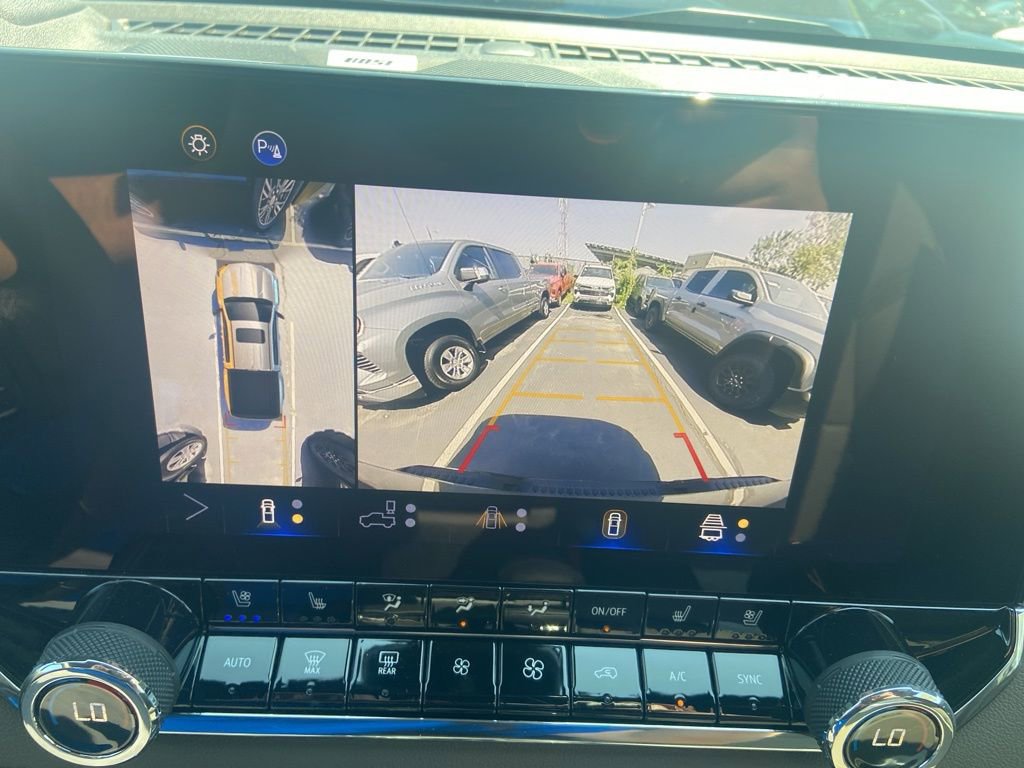 New 2025 Chevrolet Colorado ZR2 w/ Technology Package image 20