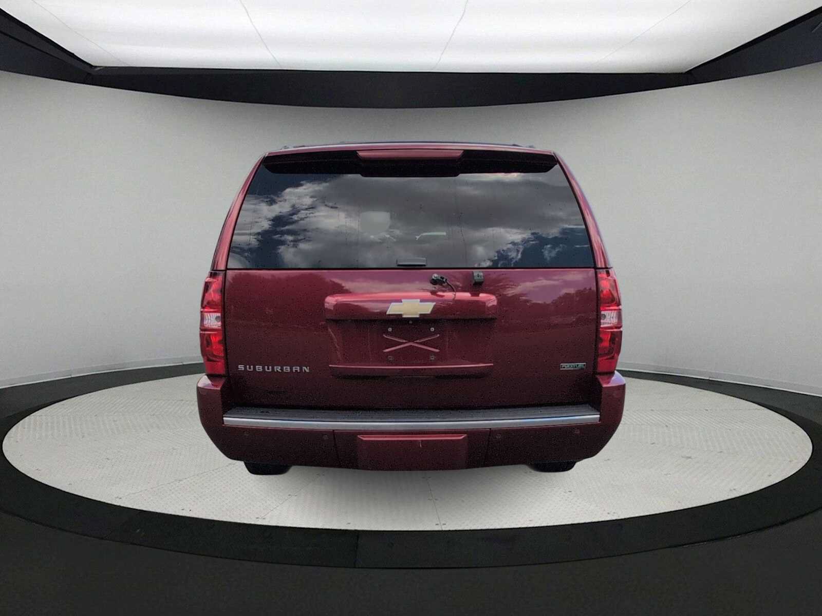 Used 2011 Chevrolet Suburban LTZ AWD/4WD image 7