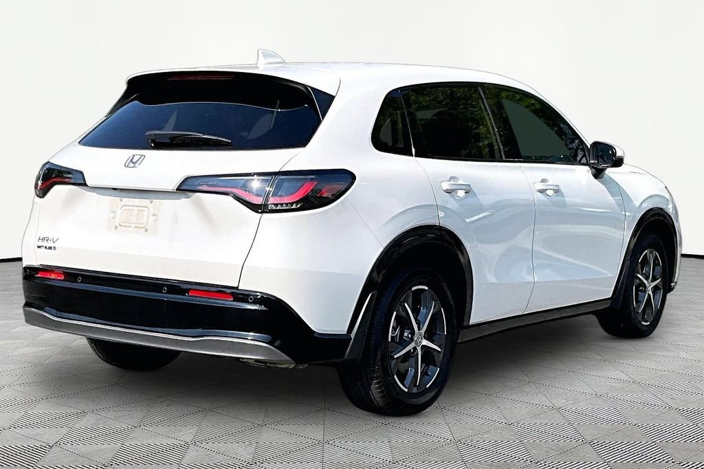 Certified 2024 Honda HR-V EX-L image 5