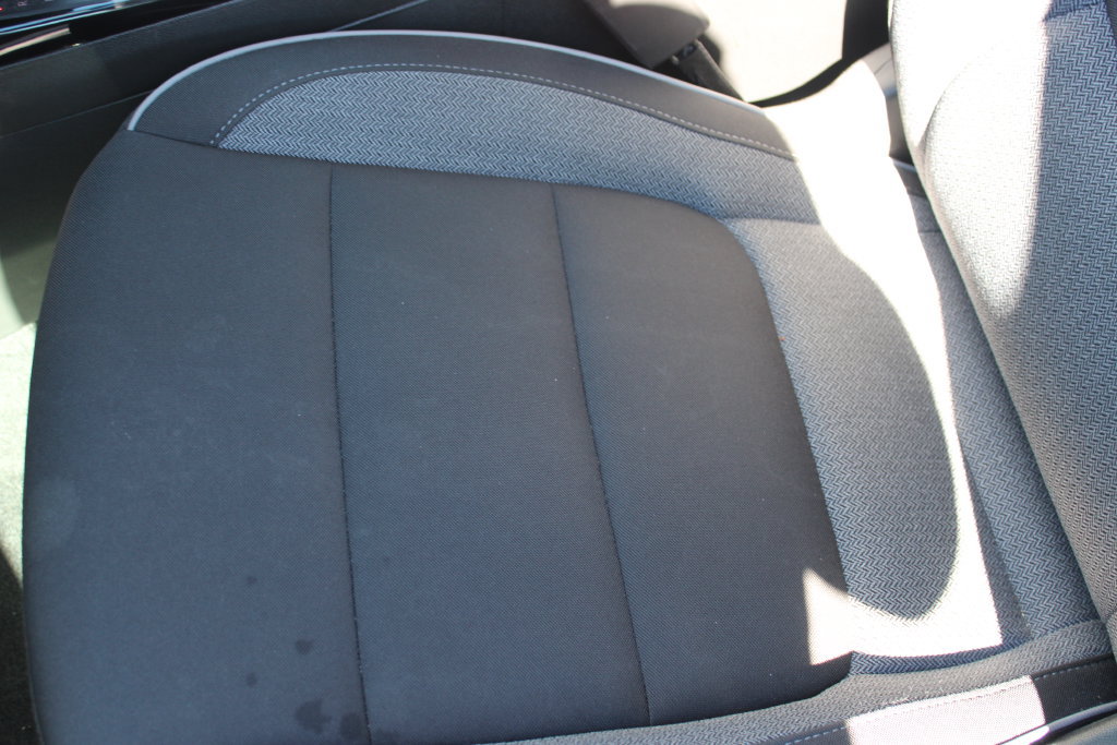 Used 2025 Chevrolet TrailBlazer LT AWD/4WD image 11