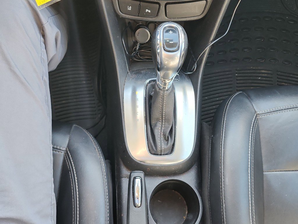 Used 2016 Buick Encore Premium image 21