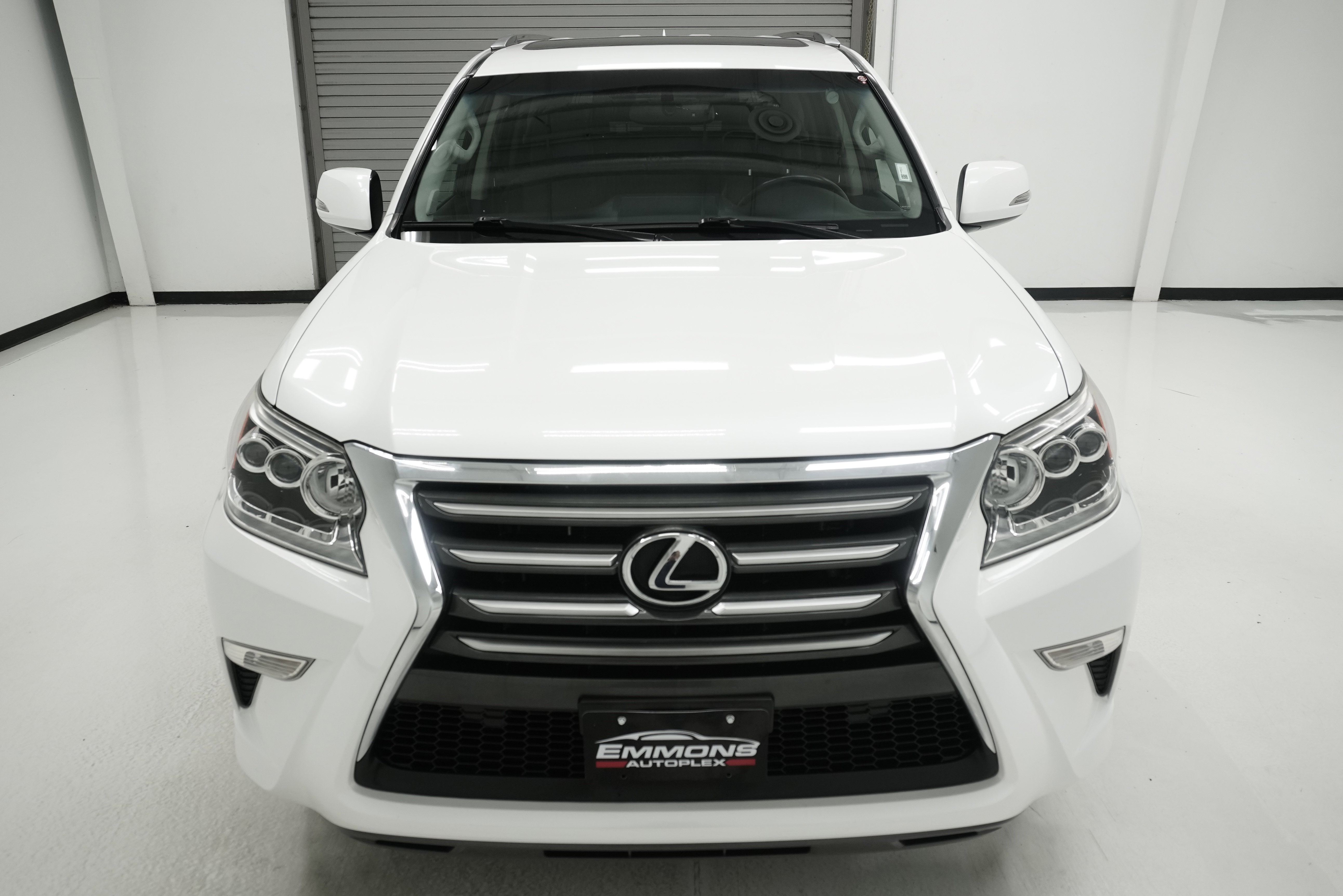 Used 2014 Lexus GX 460 AWD/4WD image 2