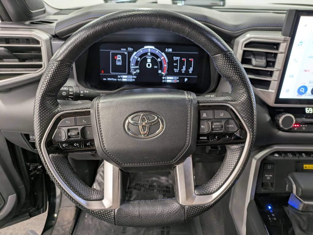 Used 2024 Toyota Tundra Platinum AWD/4WD image 21