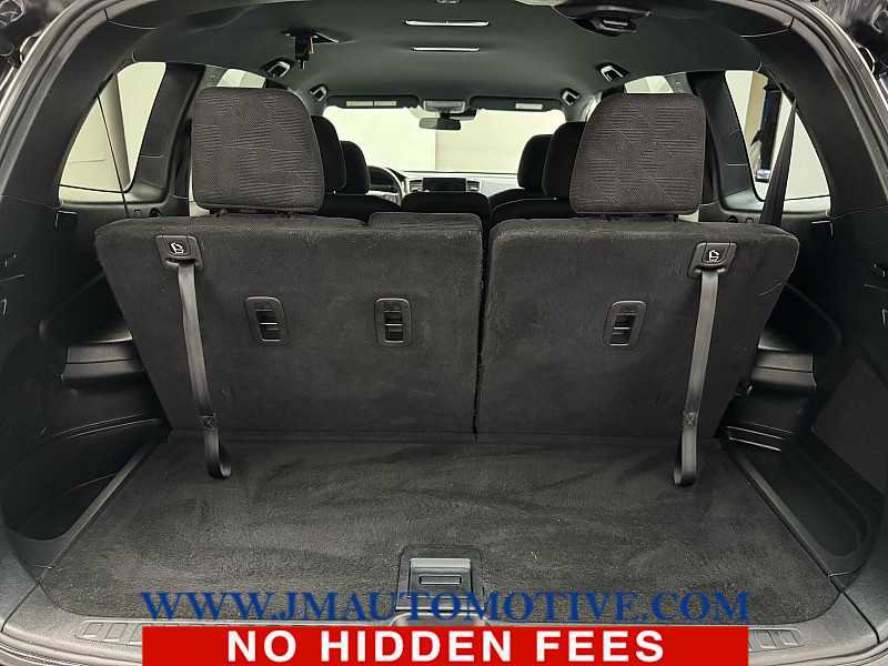 Used 2022 Honda Pilot Sport image 17