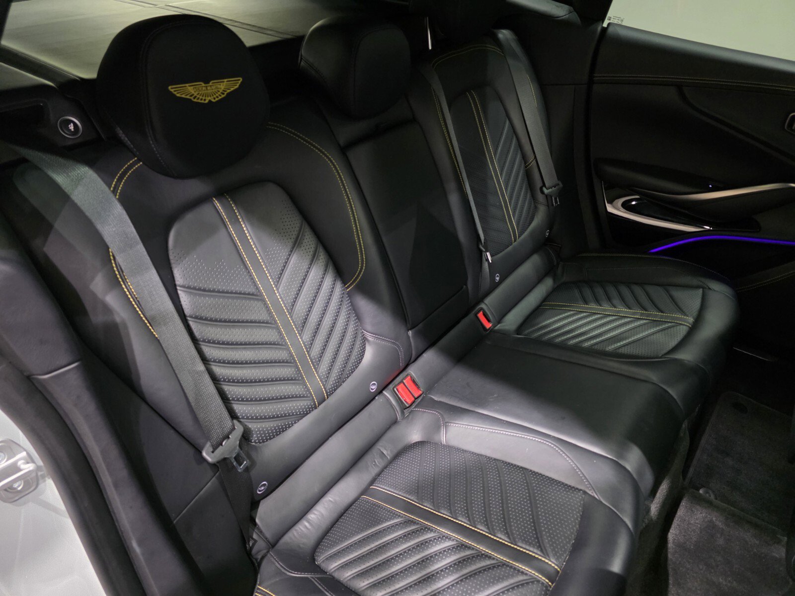 Used 2024 Aston Martin DBX 707 image 21