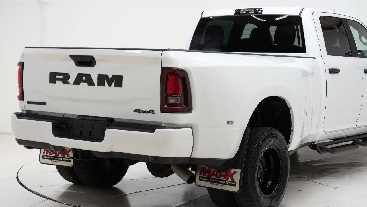 Used 2026 RAM 3500 Big Horn AWD/4WD image 14