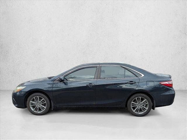 Used 2015 Toyota Camry SE w/ Moonroof Package FWD image 8