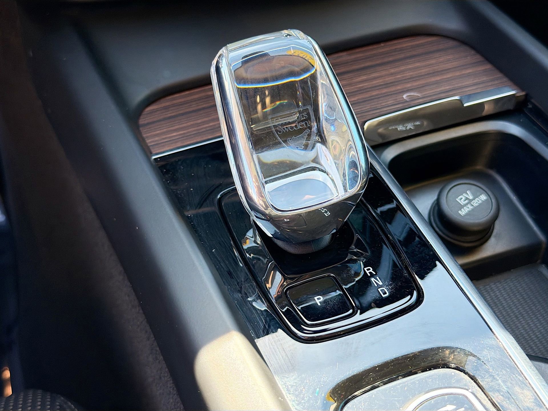 Used 2023 Volvo XC60 B5 Ultimate w/ Climate Package image 30