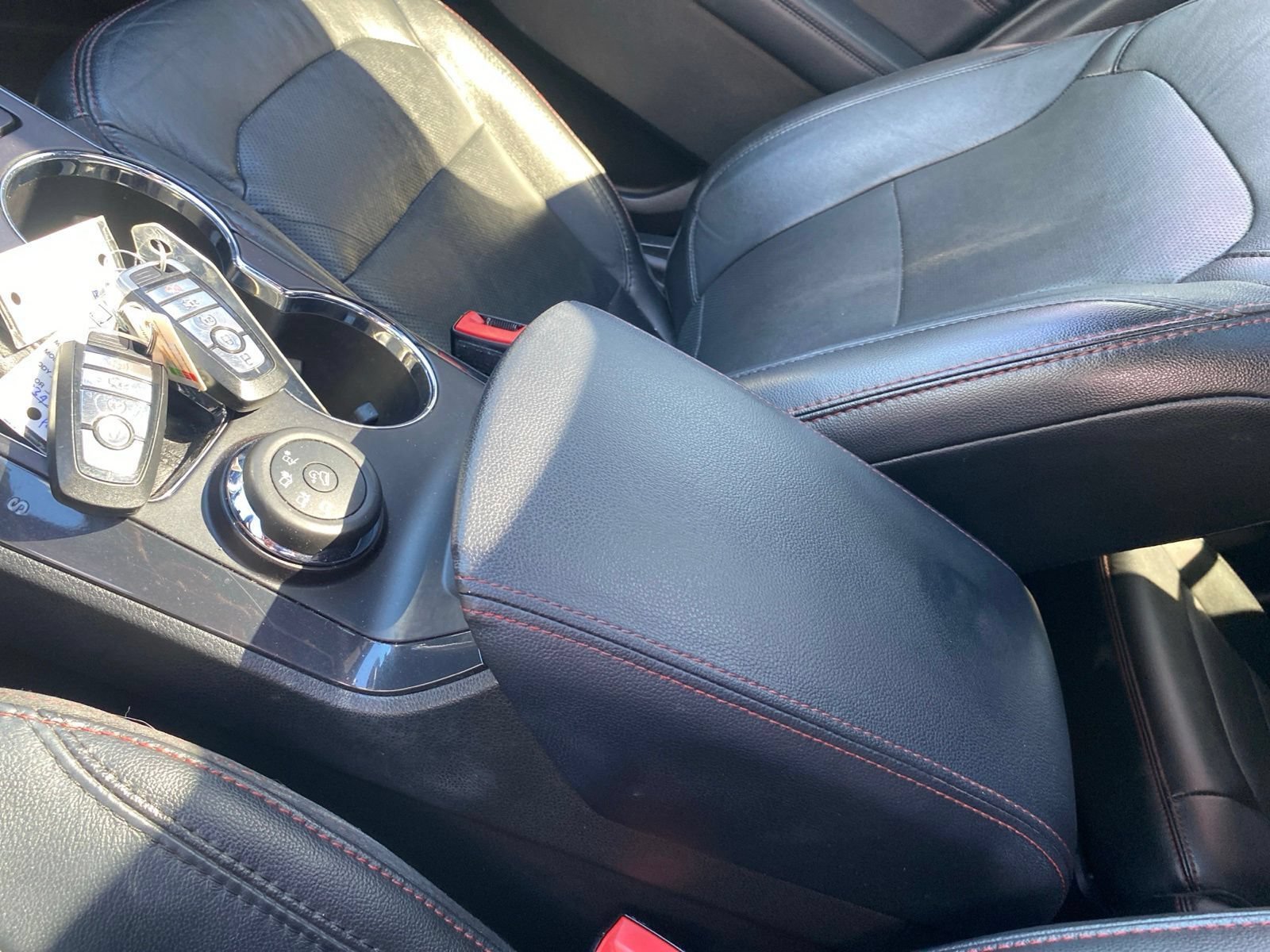 Used 2018 Ford Explorer Sport AWD/4WD image 18