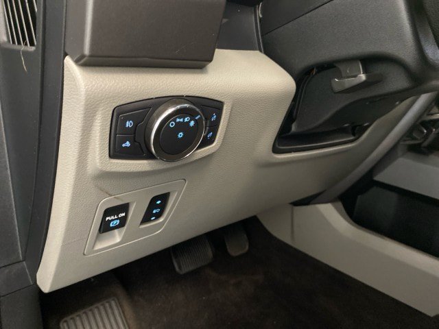 Used 2020 Ford F150 XLT w/ Equipment Group 302A Luxury AWD/4WD image 18