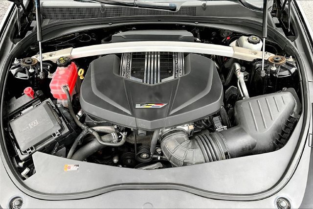 Used 2016 Cadillac CTS V w/ Carbon Fiber Package RWD image 30