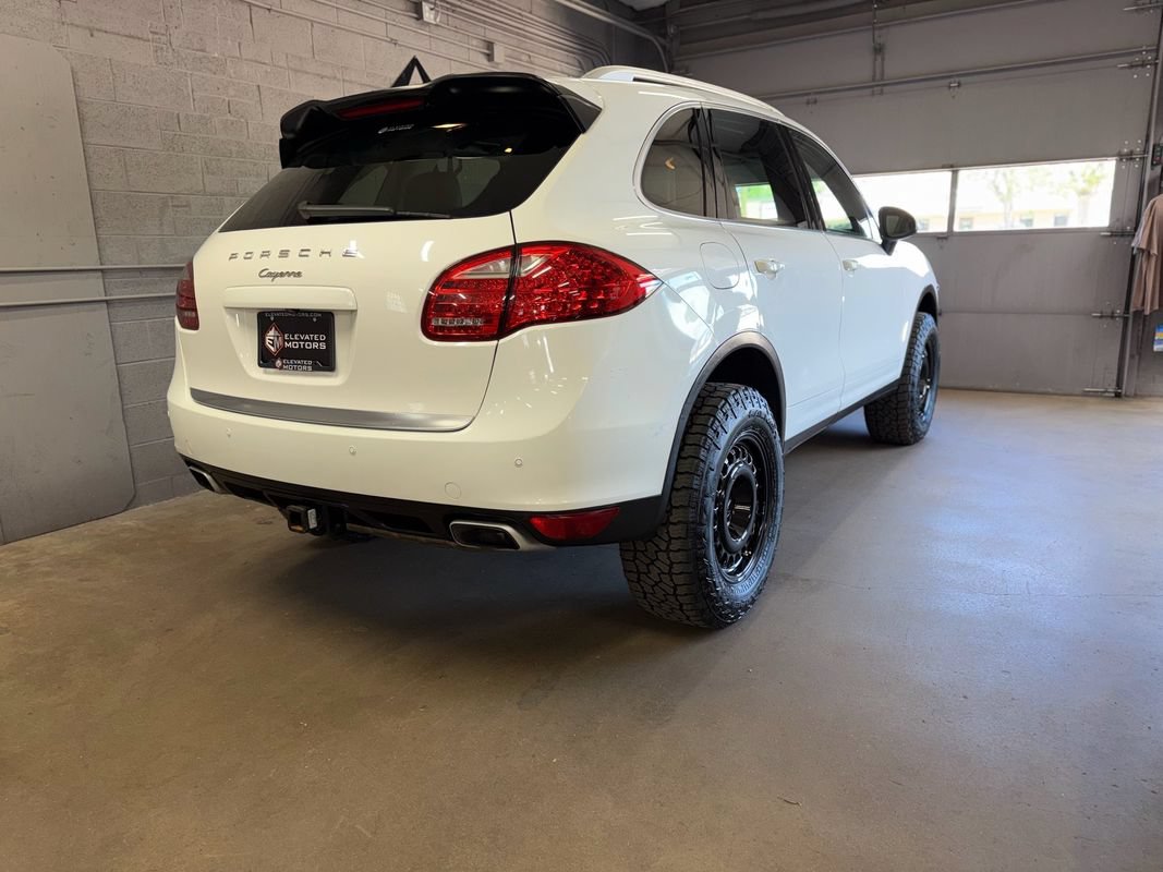 Used 2014 Porsche Cayenne Diesel Platinum Edition AWD/4WD image 5