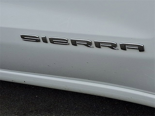 Used 2025 GMC Sierra 1500 SLT image 10