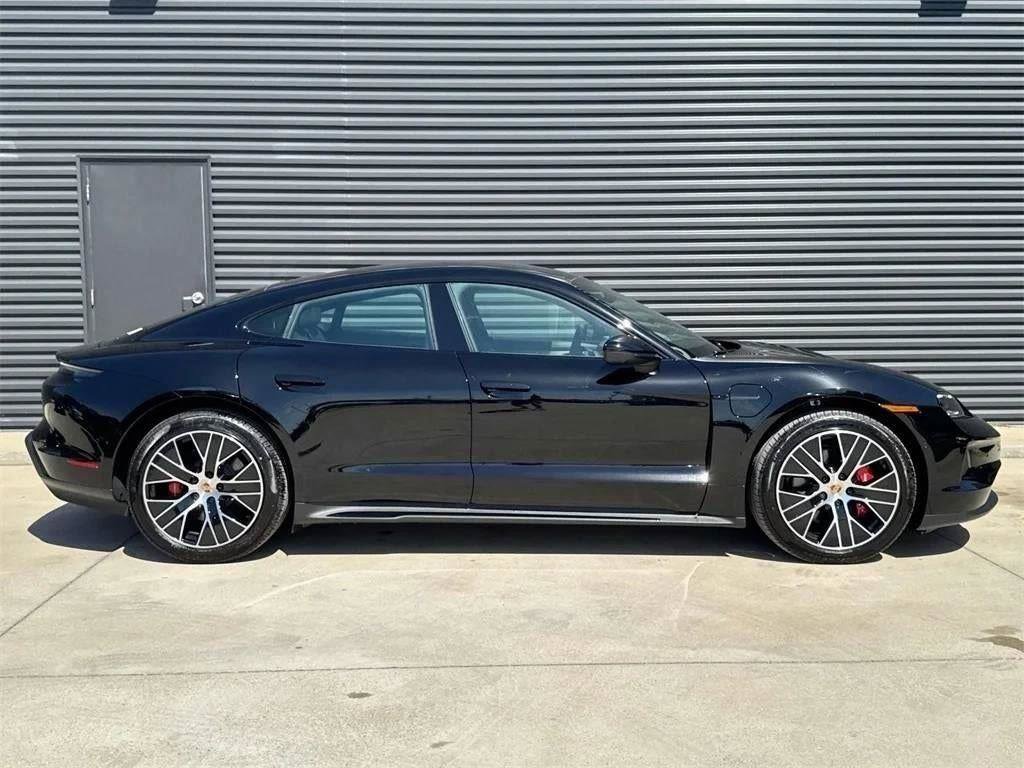 New 2025 Porsche Taycan 4S image 79