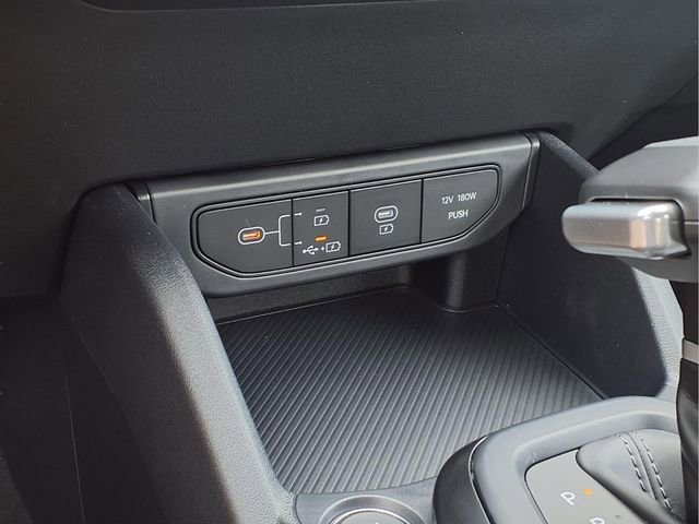 New 2026 Kia K4 LX image 8