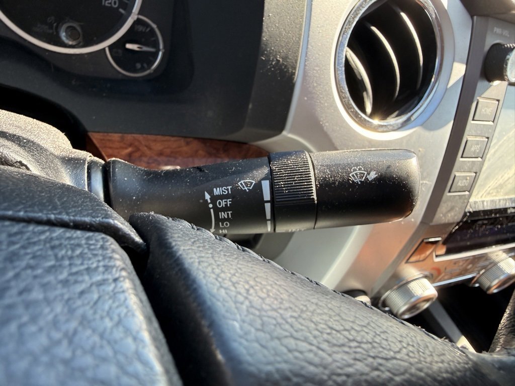 Used 2015 Toyota Tundra 1794 Edition image 37