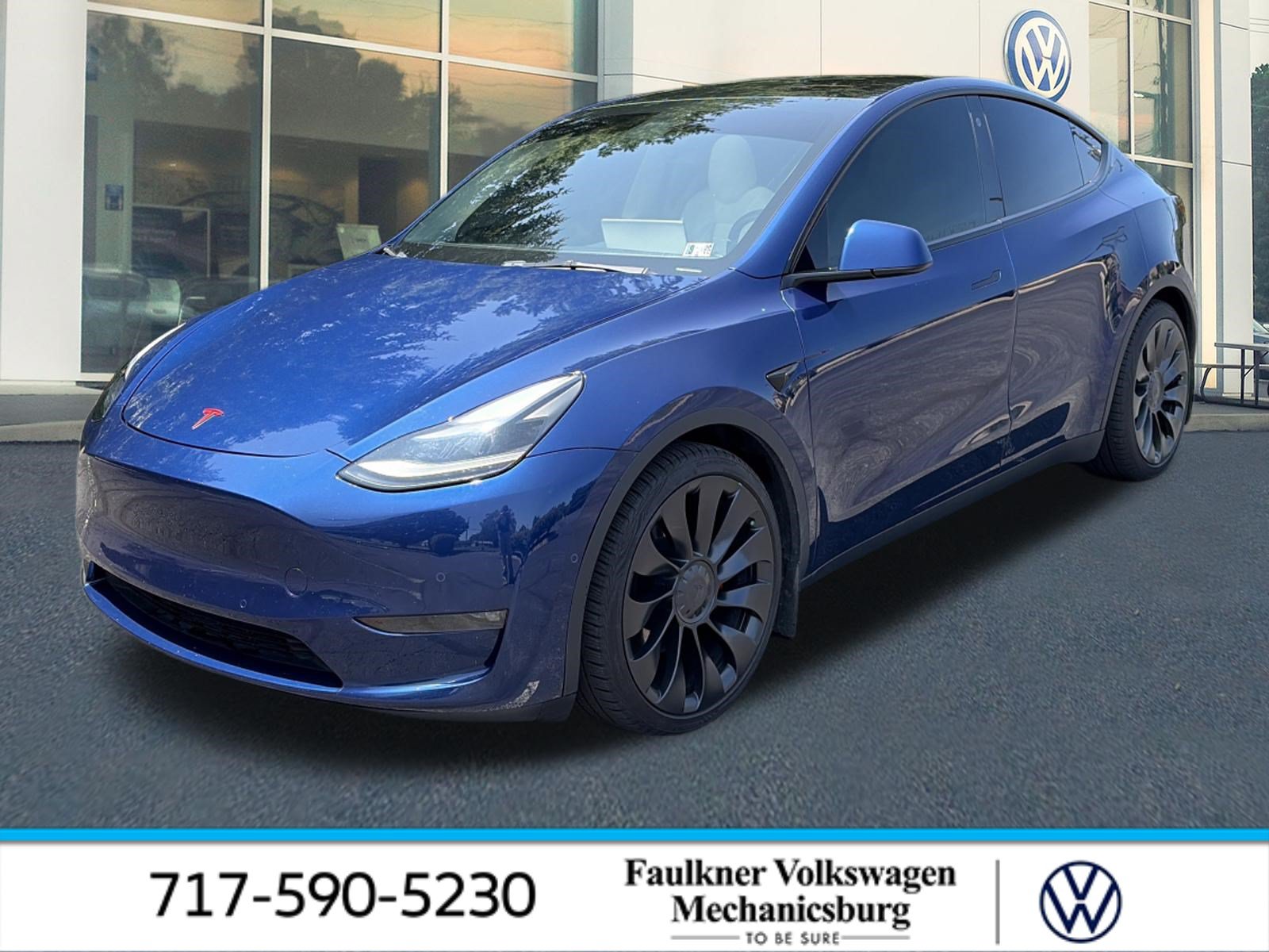 Used 2022 Tesla Model Y Performance AWD/4WD image 1