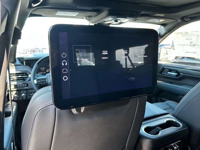 New 2025 GMC Yukon XL AT4 w/ AT4 Premium Plus Package AWD/4WD image 32