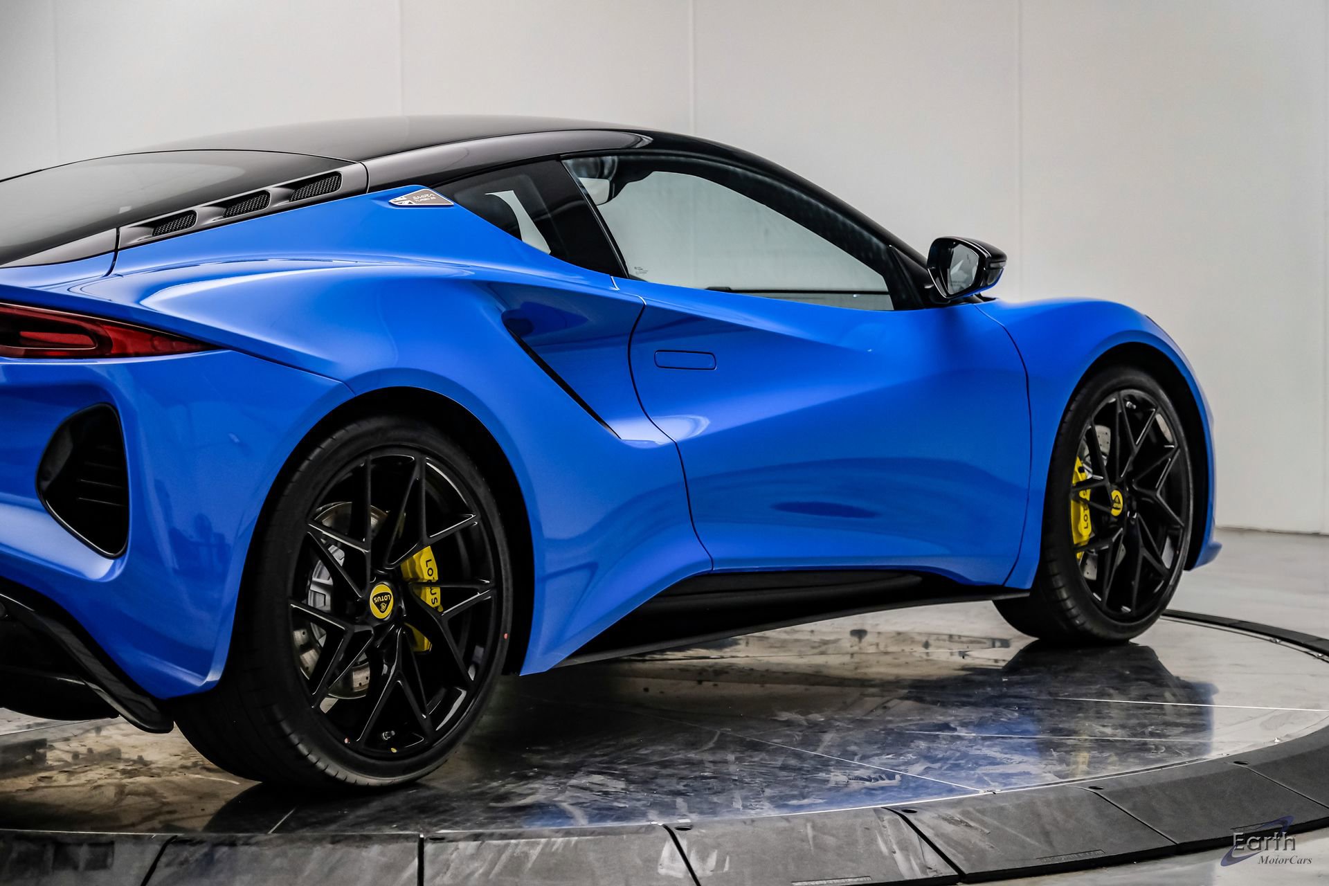 New 2026 Lotus Emira SE image 22