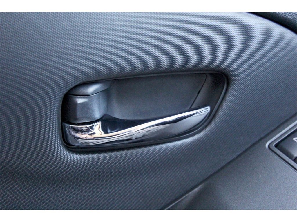 Certified 2024 Nissan Frontier SV w/ SV Convenience Package image 18