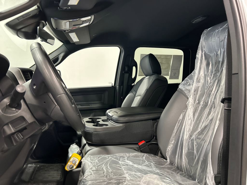 New 2026 RAM 3500 Tradesman image 15