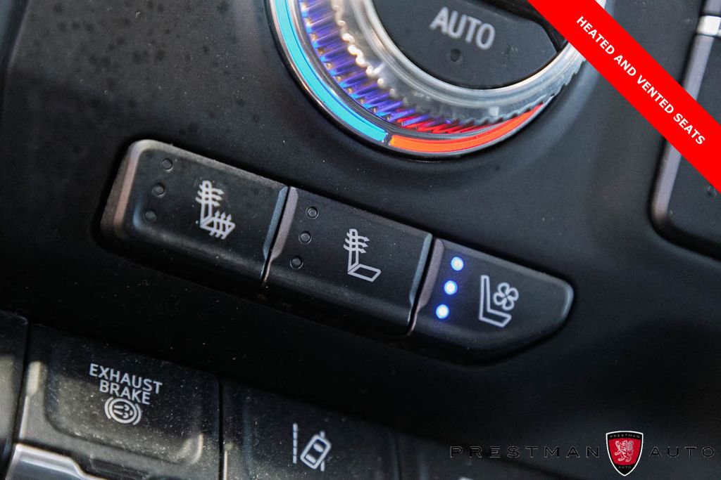 Used 2022 GMC Sierra 2500 Denali w/ Denali Ultimate Package AWD/4WD image 11