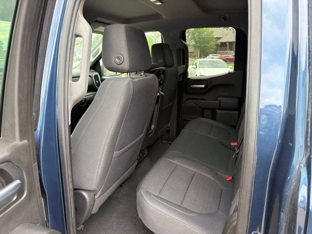 Used 2019 Chevrolet Silverado 1500 LT w/ All-Star Edition AWD/4WD image 18