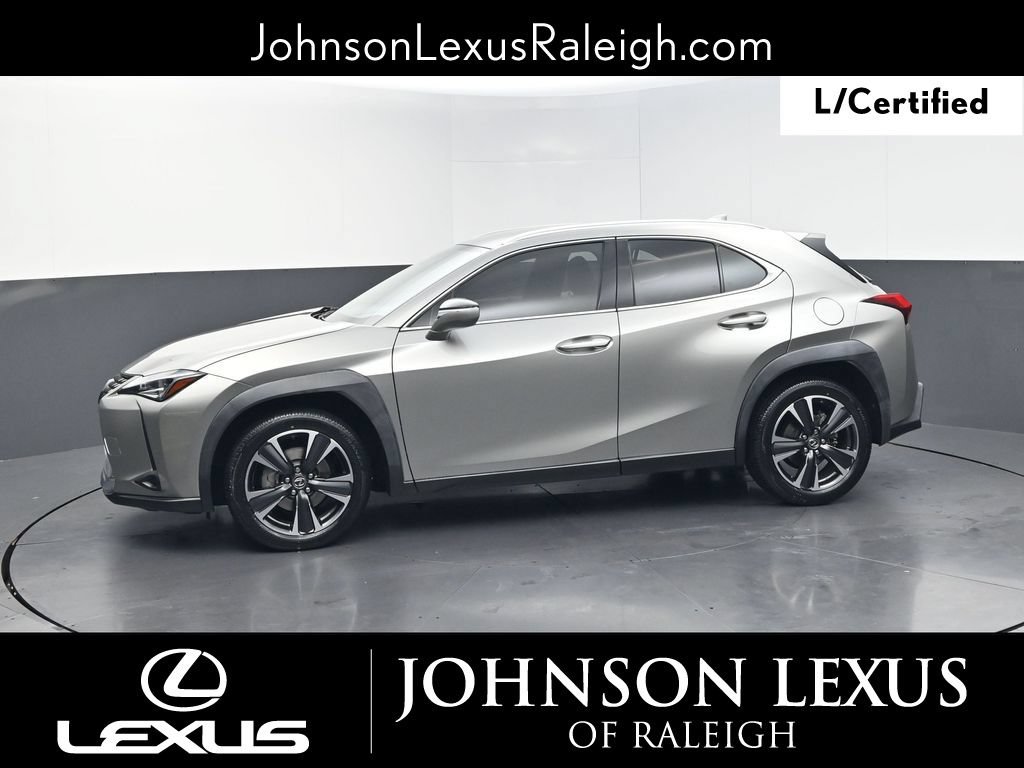 Certified 2021 Lexus UX 200 w/ Accessory Package (Z2) FWD image 2