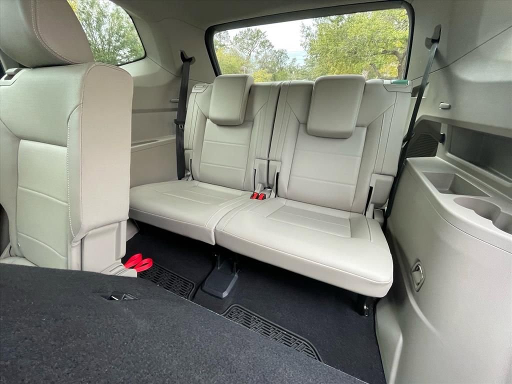 Used 2022 Volkswagen Atlas SE image 26