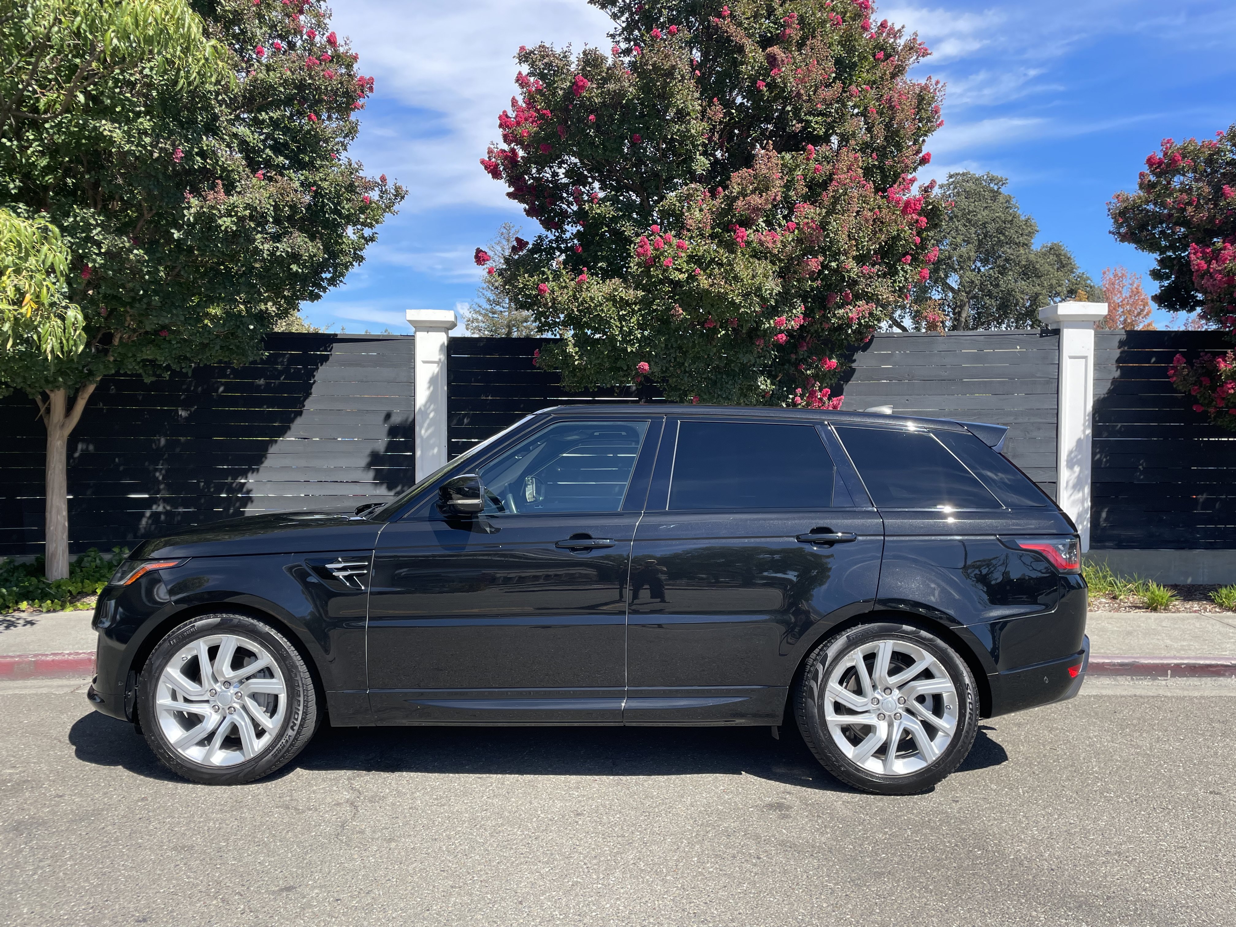 Used 2020 Land Rover Range Rover Sport HSE