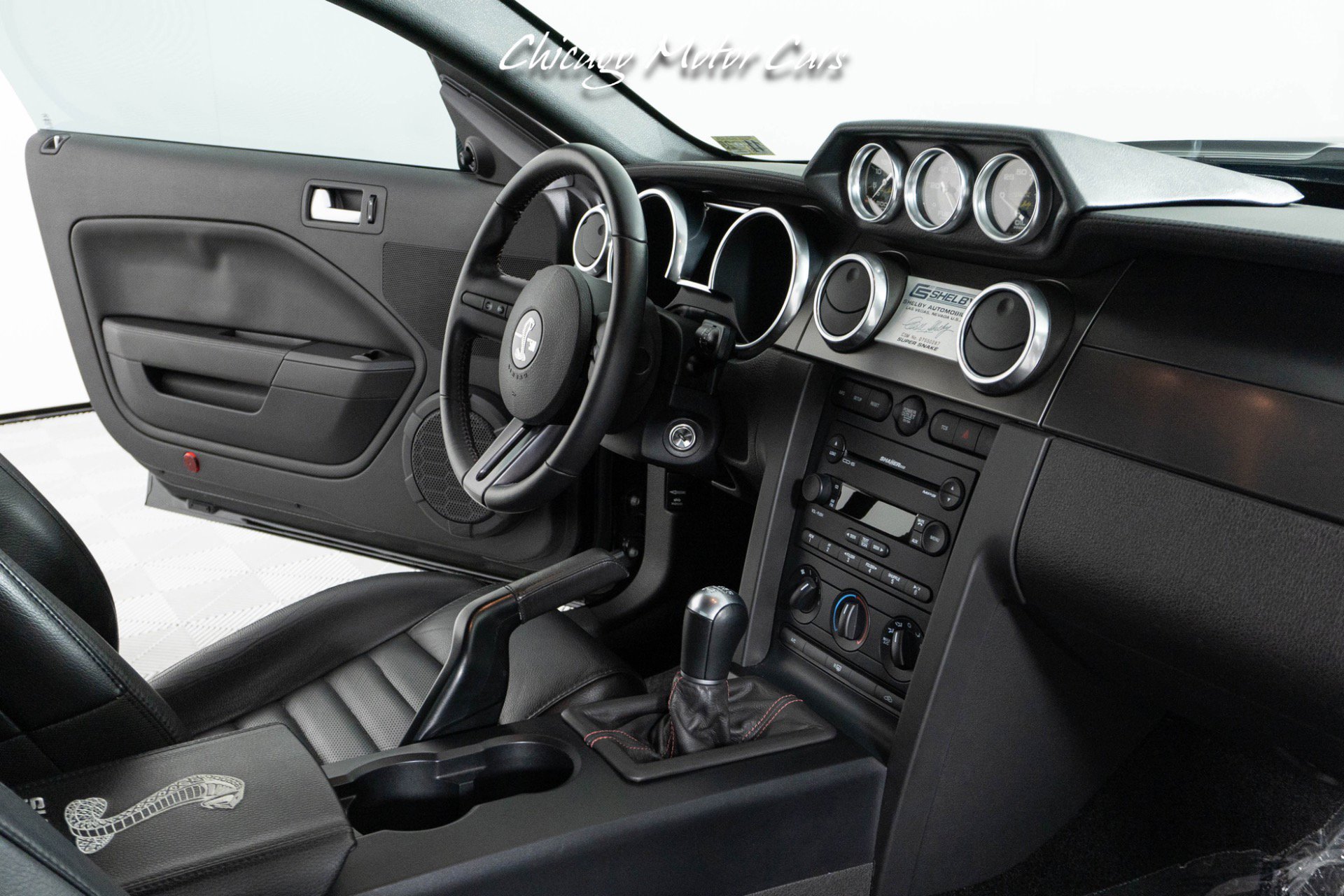 Used 2007 Ford Mustang Shelby GT500 RWD image 50
