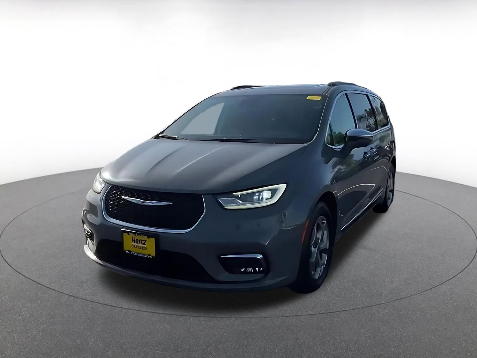 Used 2022 Chrysler Pacifica Limited FWD image 7