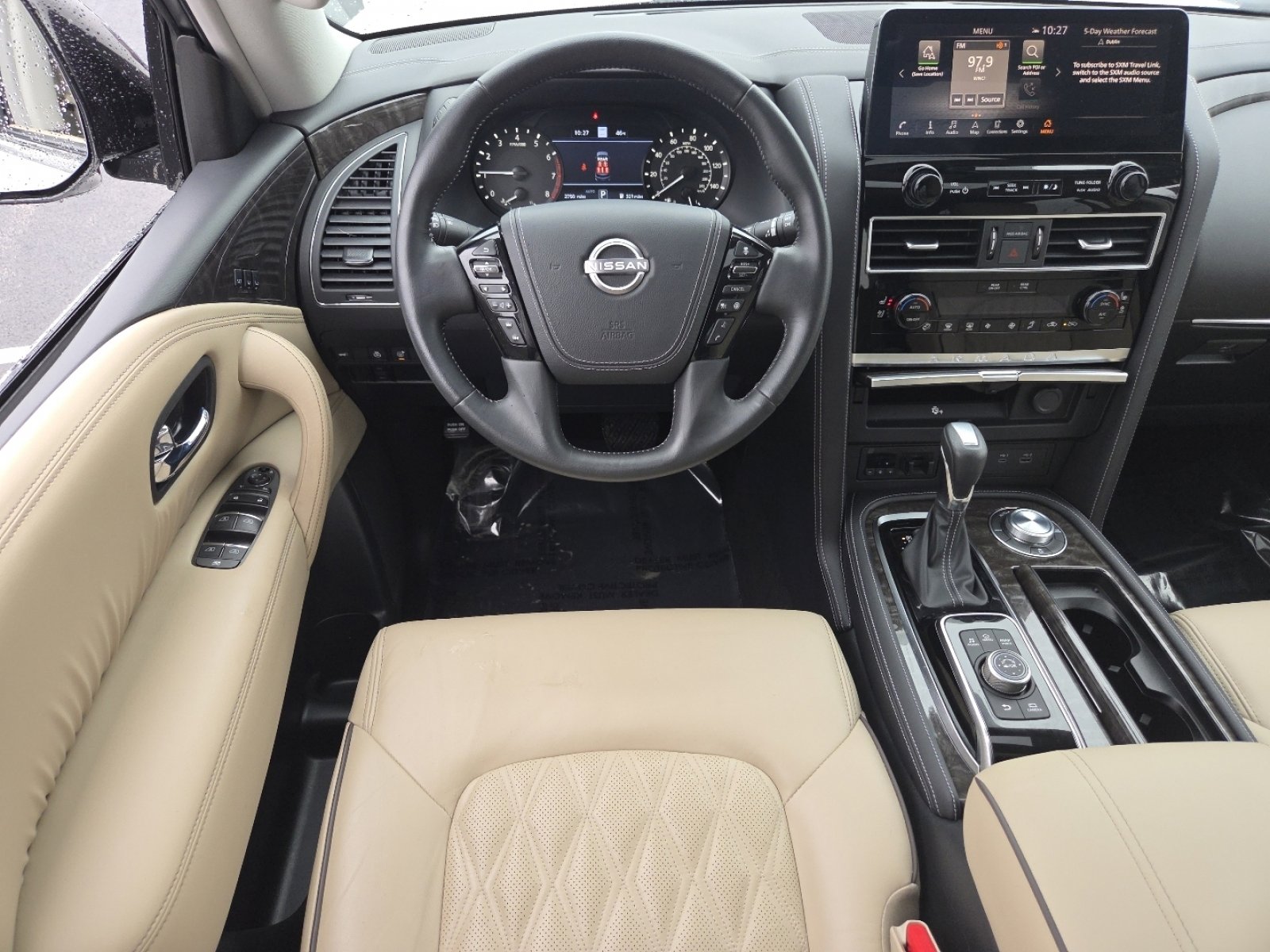 Used 2023 Nissan Armada Platinum image 28