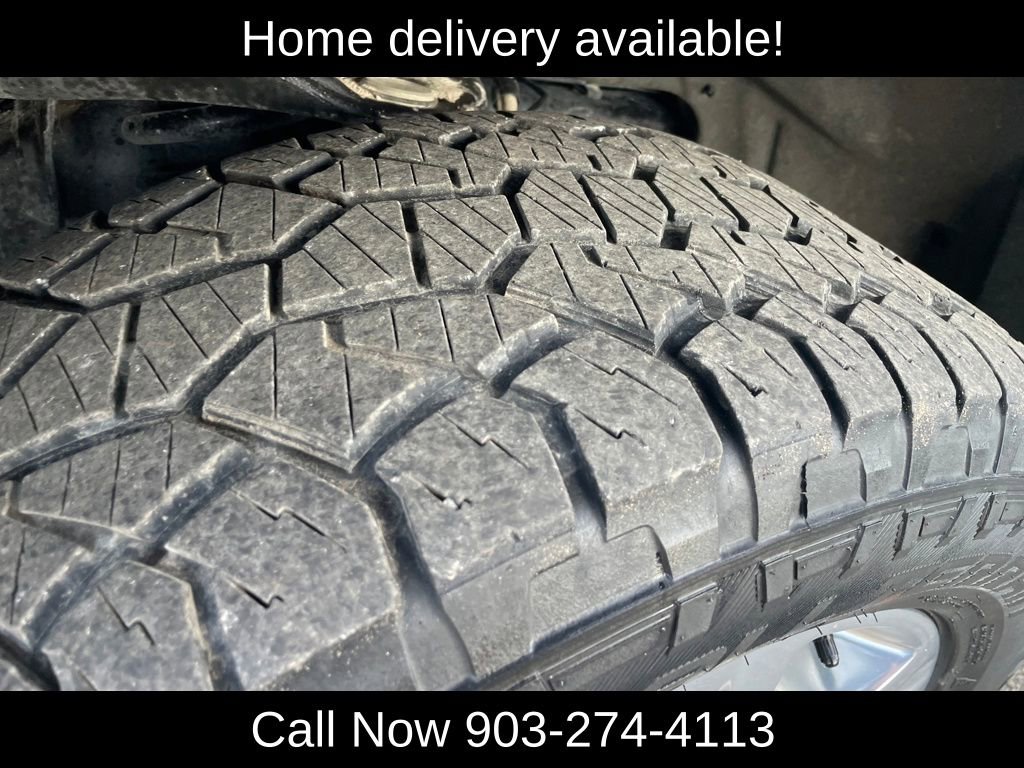 Used 2015 Ford F150 Platinum w/ Max Trailer Tow Package image 29