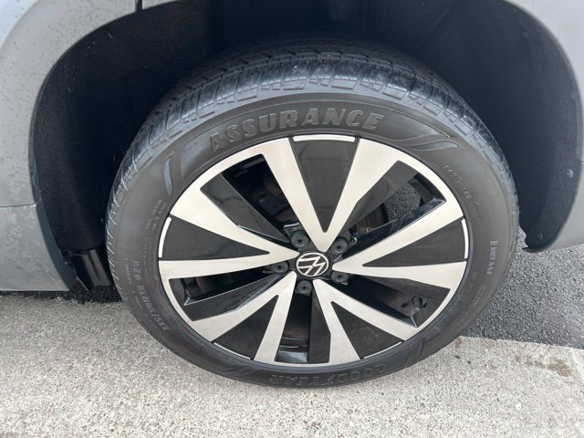 Used 2023 Volkswagen Taos SE FWD image 33