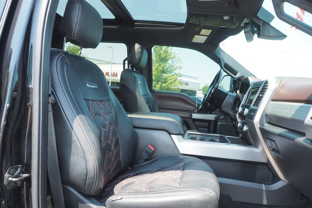 Used 2017 Ford F350 Platinum w/ Platinum Ultimate Package AWD/4WD image 20