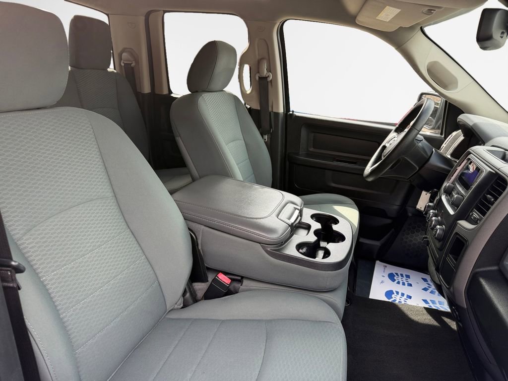 Used 2015 RAM 1500 Express image 30