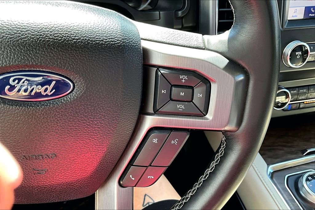 Used 2020 Ford Expedition Platinum AWD/4WD image 12