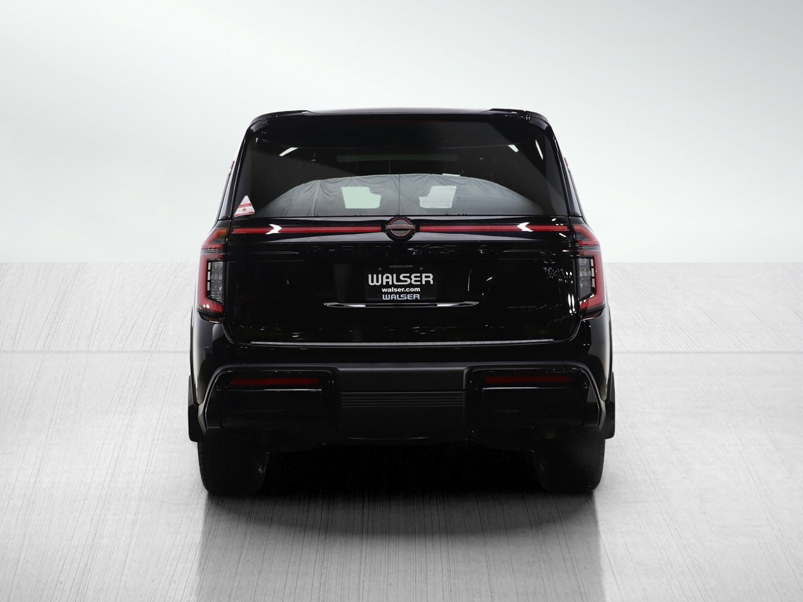 Used 2025 Nissan Armada PRO-4X w/ Pro-4X Premium Package image 4