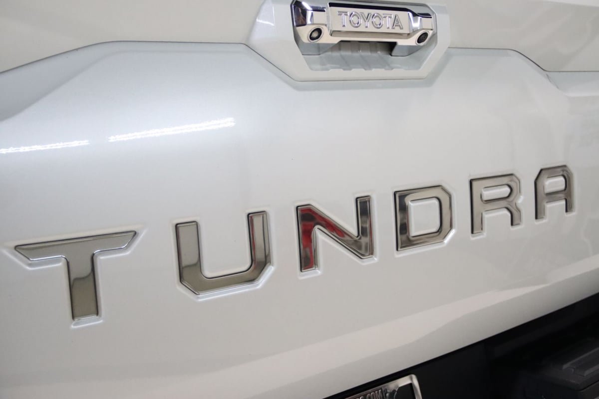 Used 2024 Toyota Tundra Capstone AWD/4WD image 13