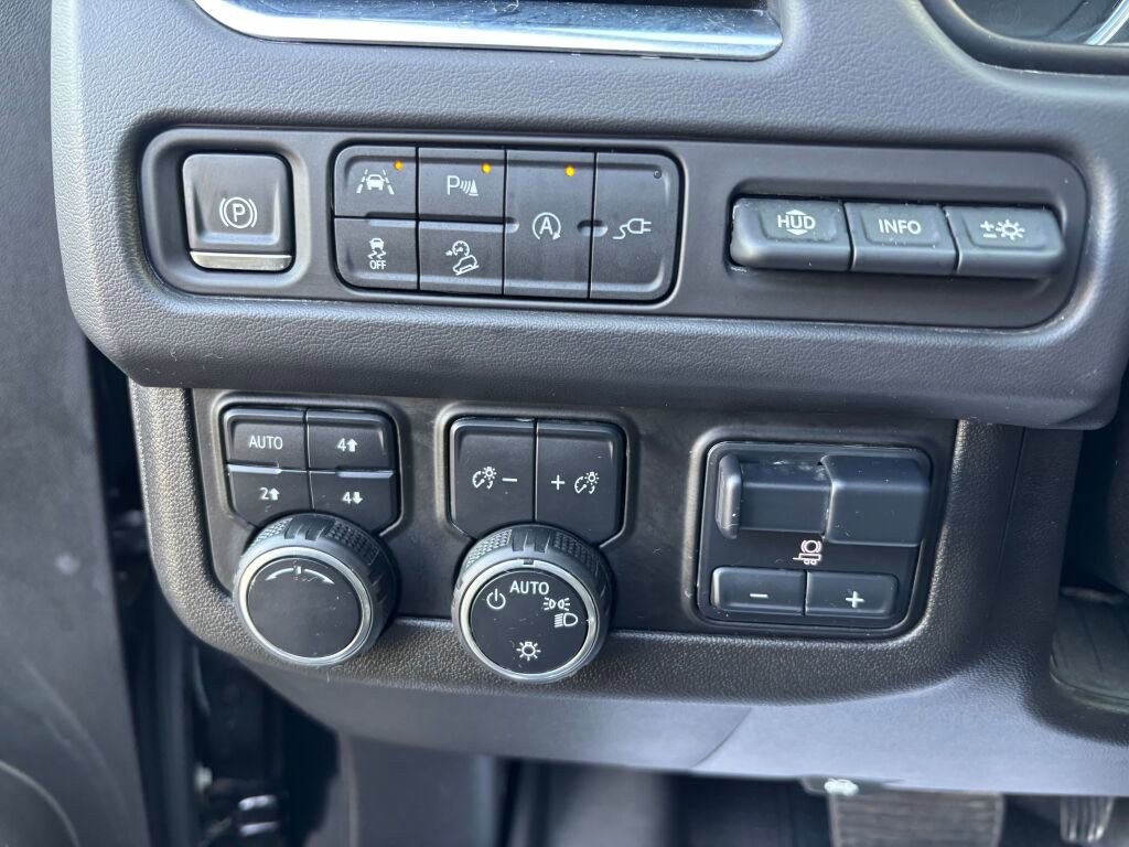 Used 2021 Chevrolet Tahoe High Country image 22