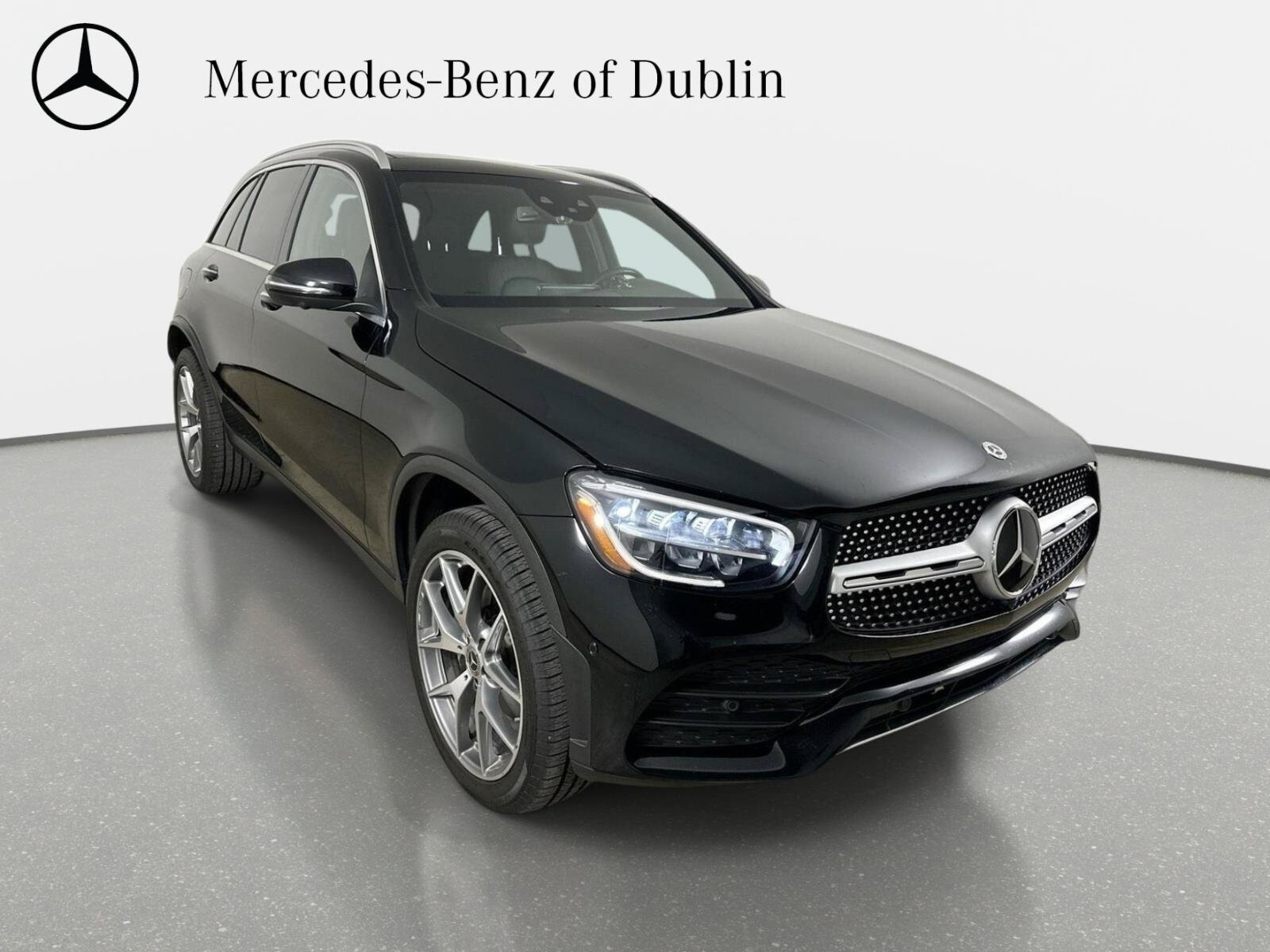 Used 2021 Mercedes-Benz GLC 300 4MATIC image 3