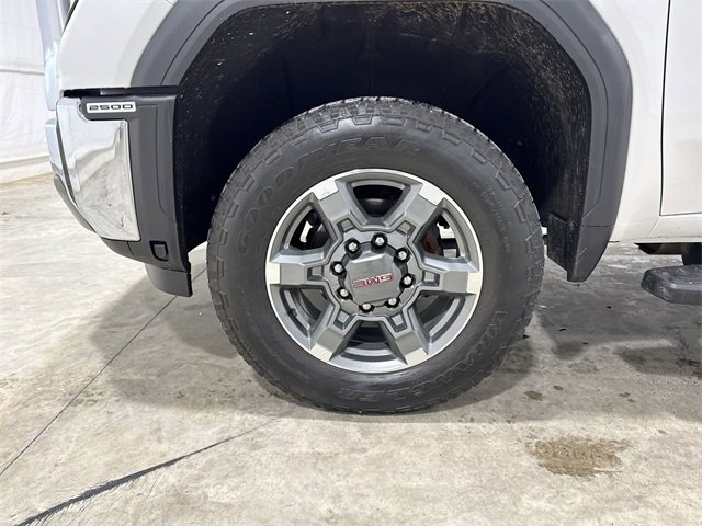 Used 2025 GMC Sierra 2500 SLT w/ SLT Premium Package image 33